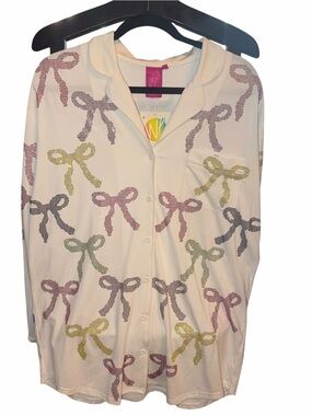 QUEEN OF SPARKLES Cream Button-Front Top with Multicolor Bow Print